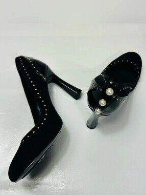 Karl Lagerfeld Black Pumps with Gold Studs and Pearl Heel Accent Size 8.5M